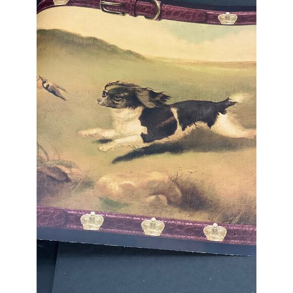 Raymond Waites Running Dogs Hunting Wallpaper Border Crown Burgundy Leather Belt - Picture 6 of 9